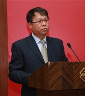 \\稿件服務(wù)器\g\會(huì)議資料\2016年鋼結(jié)構(gòu)設(shè)計(jì)規(guī)范學(xué)術(shù)年會(huì)\會(huì)后資料\照片精選\11月11日下午\秘書長-王立軍.JPG