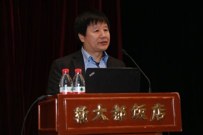 \\稿件服務(wù)器\g\會(huì)議資料\2016年鋼結(jié)構(gòu)設(shè)計(jì)規(guī)范學(xué)術(shù)年會(huì)\會(huì)后資料\照片精選\11月12日\上午\李國強(qiáng).JPG