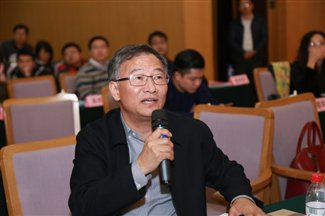 \\稿件服務(wù)器\g\會(huì)議資料\2016年鋼結(jié)構(gòu)設(shè)計(jì)規(guī)范學(xué)術(shù)年會(huì)\會(huì)后資料\照片精選\11月12日\下午\上半場主持人-郁銀泉.JPG
